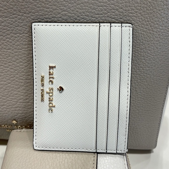 Kate Spade Madison Saffiano Leather Small Slim Card Holder
COLOR: Meringue 
NWT - Picture 12 of 16